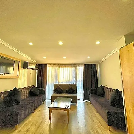 Hotel The Neom